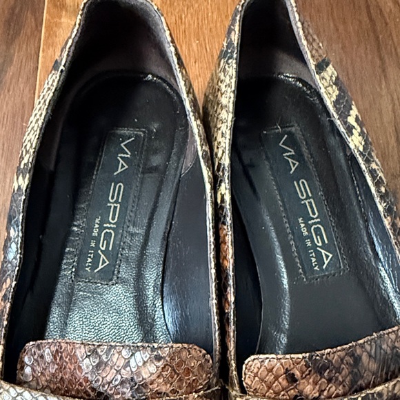 Via Spiga Tan and Brown Snake Print Loafers - Picture 5 of 12